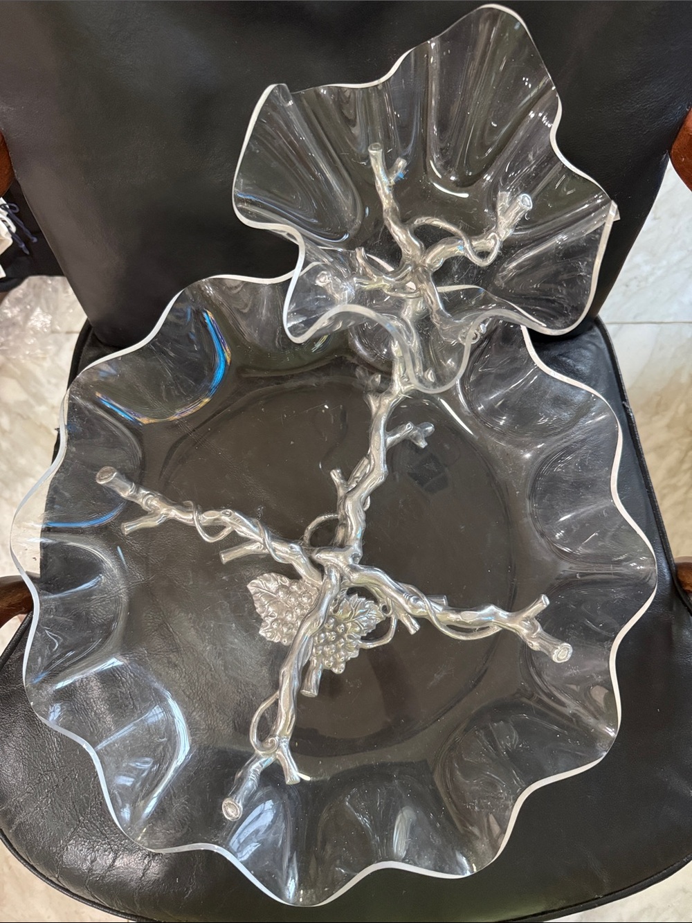 Arthur Court 2011 Clear Ruffled Acrylic Bowls Centerpiece for Fruits 🍌 🍉 🍎 🍇